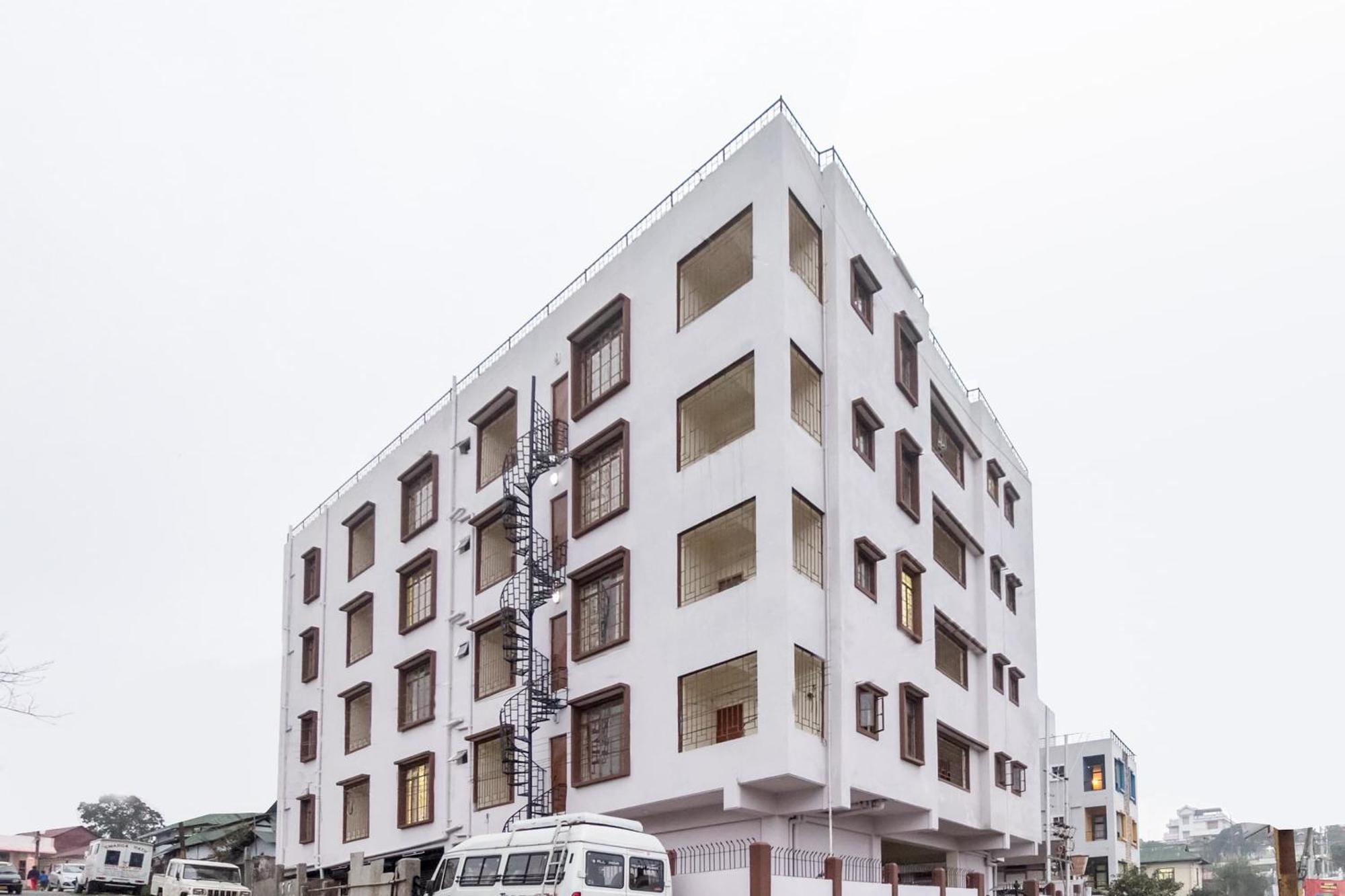Hotel Travellers Inn Shillong Ngoại thất bức ảnh